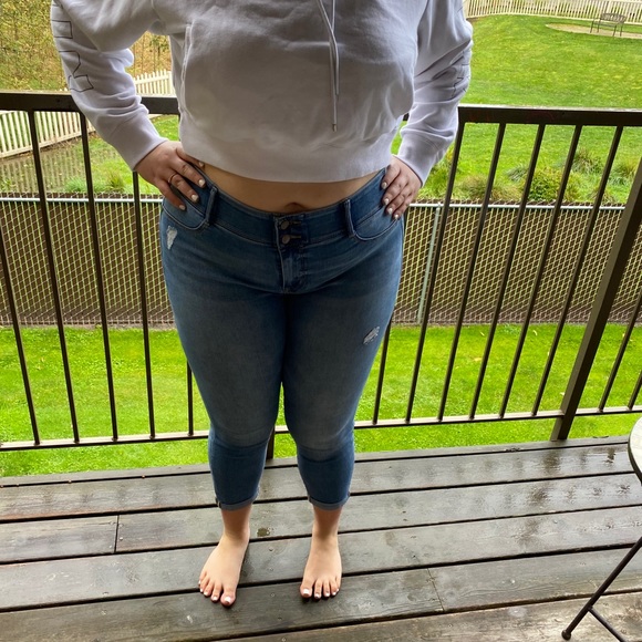 Jeans - Picture 4 of 4